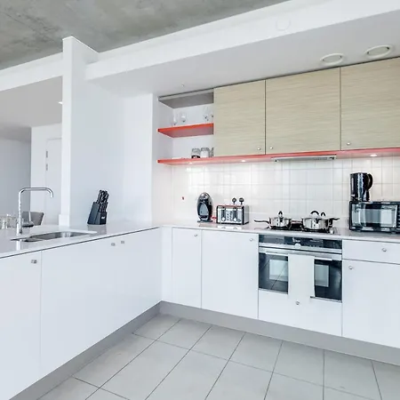 Excel London Majestic Apartment Exterior photo